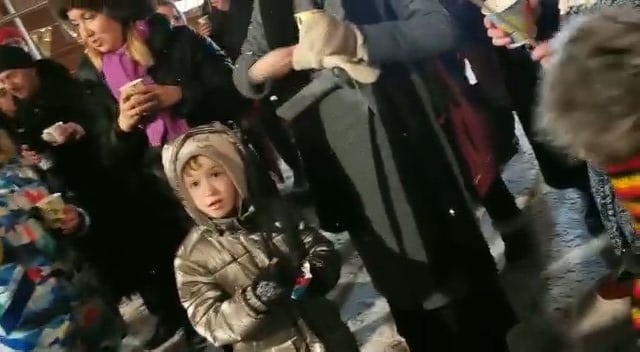 Встреча Нового  года во дворе дома по адресу: 3-я Фрунзенская дом 9