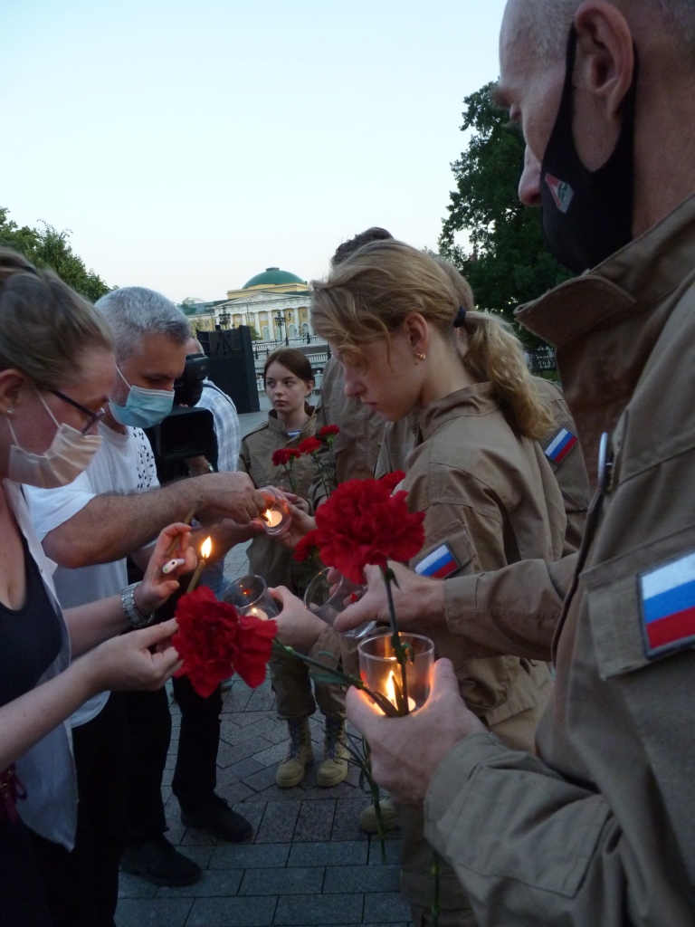 Городская гражданско-патриотическая акция «Вахта Памяти - Вечный Огонь»,