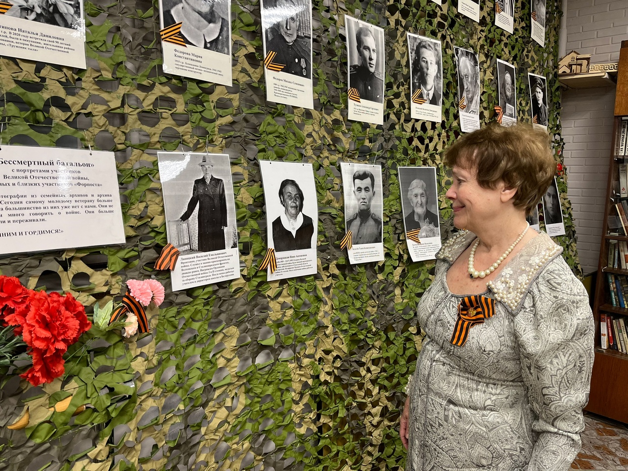 В клубе «Форпост» участники концерта, посвященного 80 летию Победы сделали совместное фото