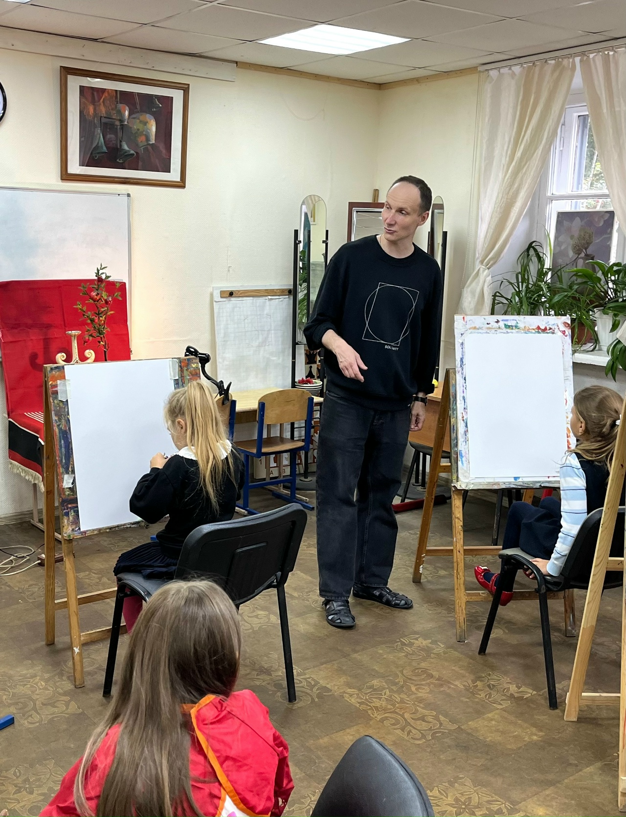 В мастерской художественного творчества начался новый учебный год.