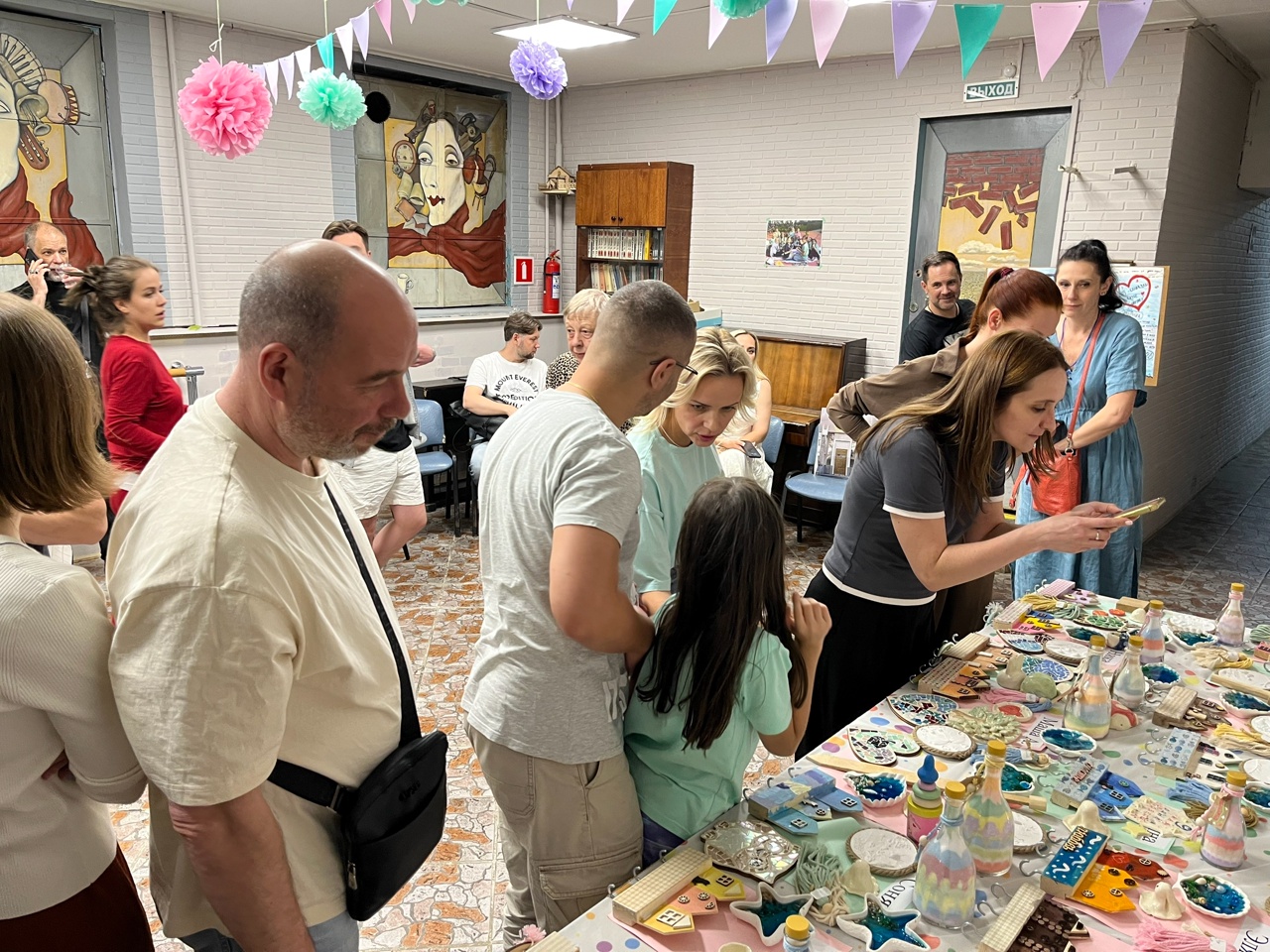 Творческий интенсив-проект «Арт-каникулы» завершился в клубе «Форпост»