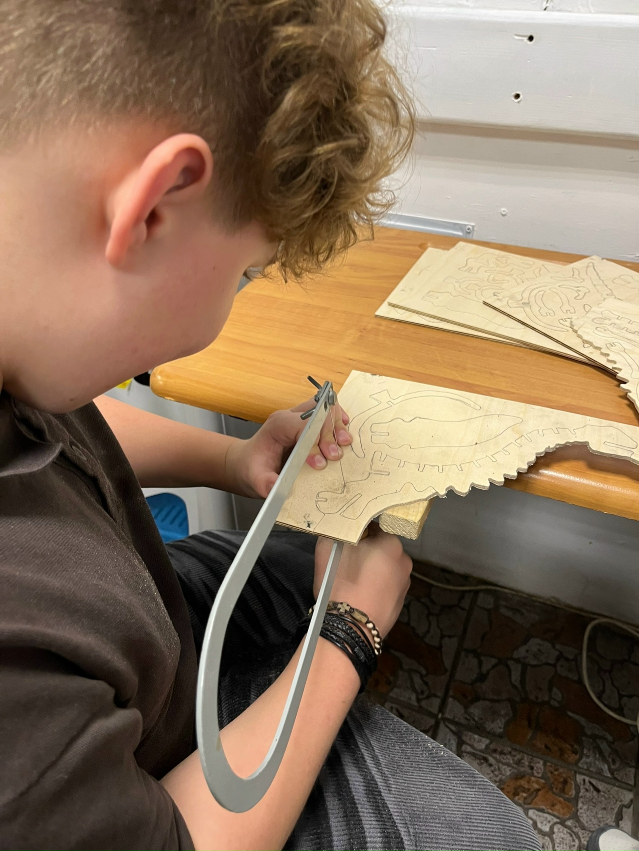 В клубе «Форпост» работает кружок выпиливания лобзиком.