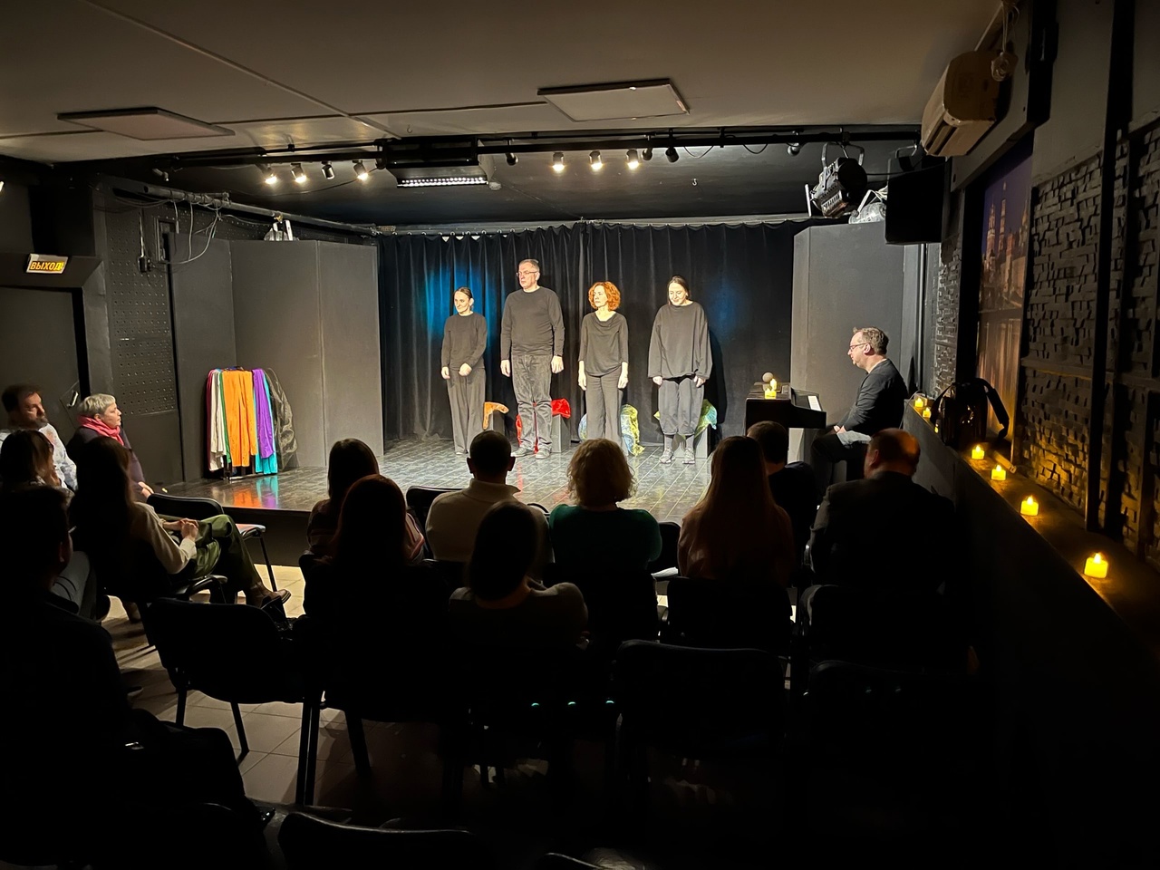 Перфоманс плейбэк театра «Другая сцена».