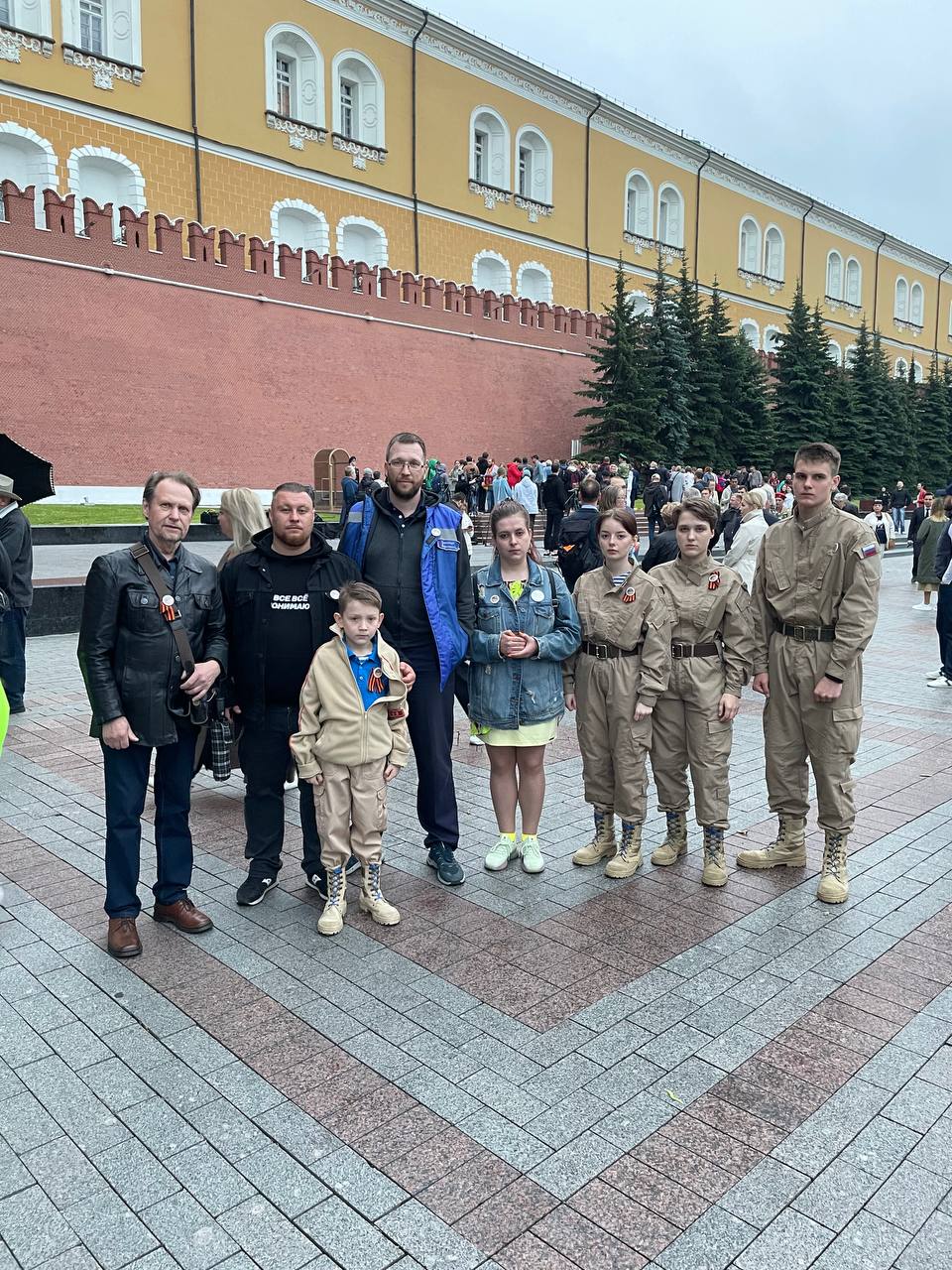 Гражданско-патриотическая акция «Вахта памяти - Вечный огонь».