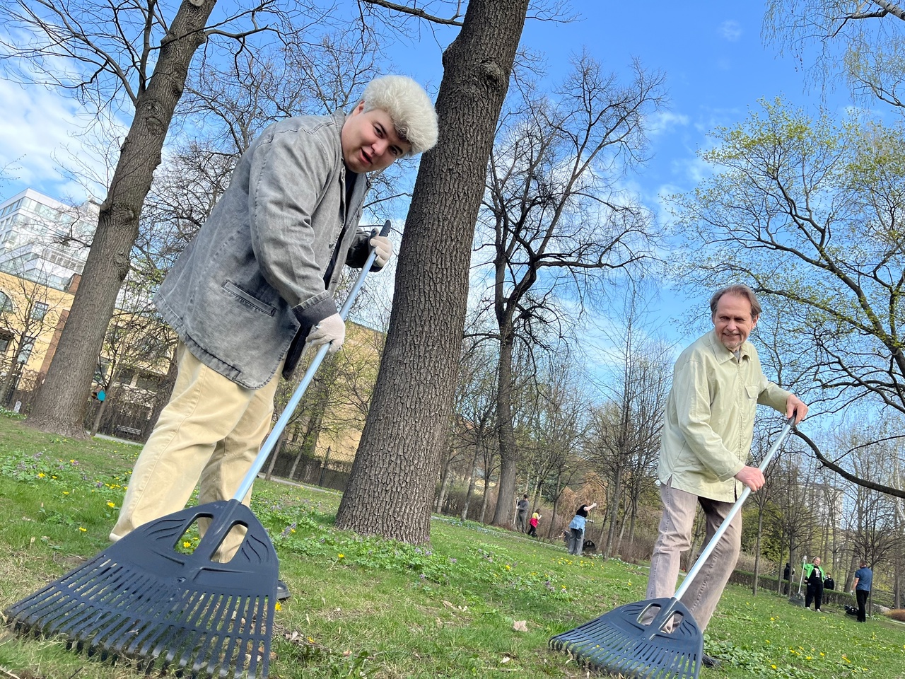 Актив Форпоста принял участие в общем весеннем субботнике
