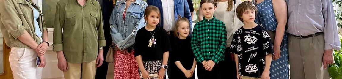 Выставка работ учеников мастерской художественного творчества