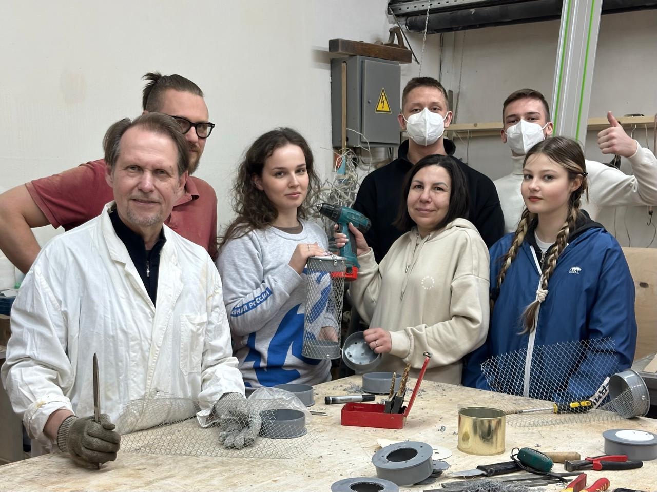 кормушки для птиц мастера Влада Воложаева