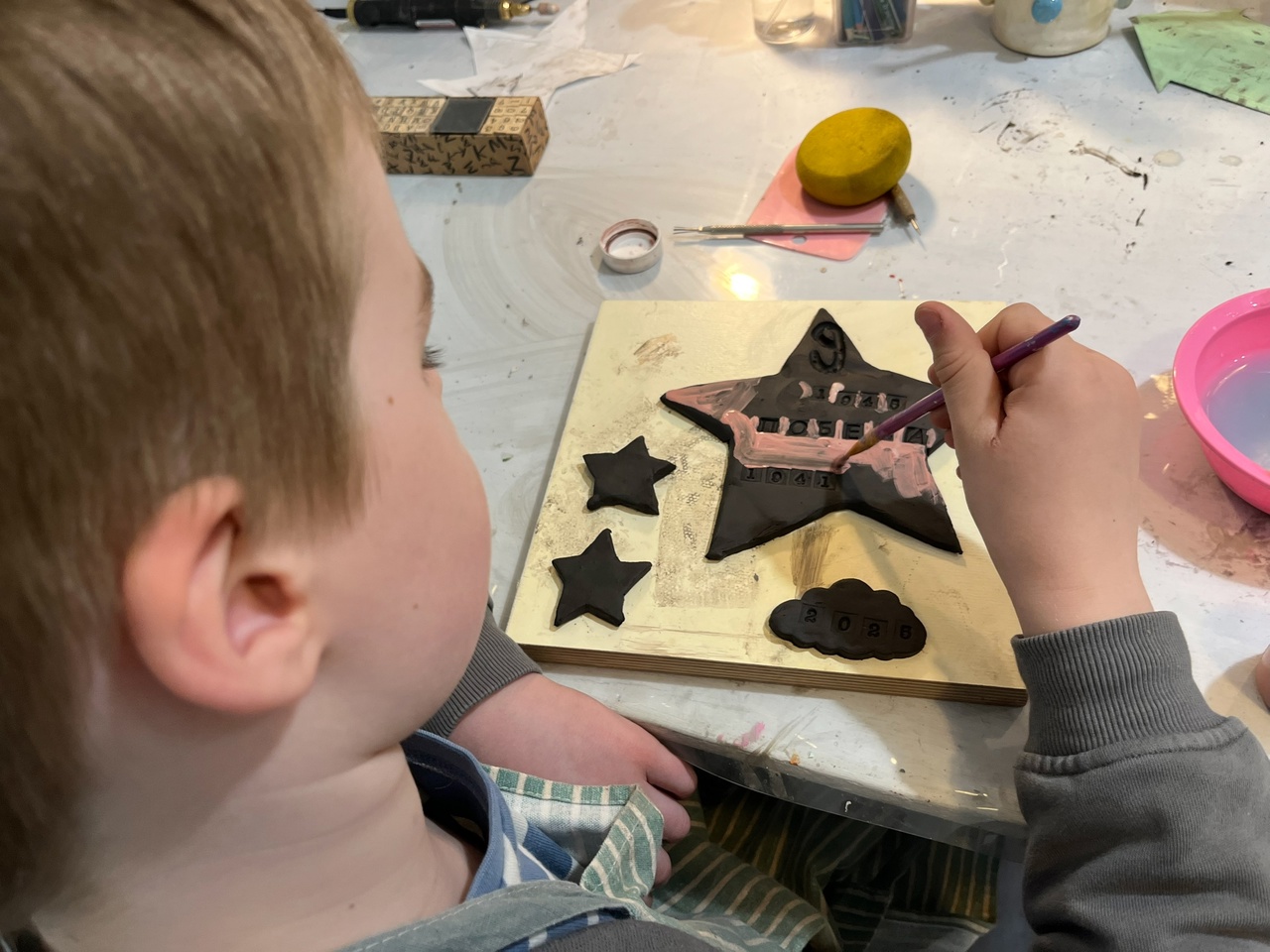 Тематические сувениры в дни празднования 80 летия Победы