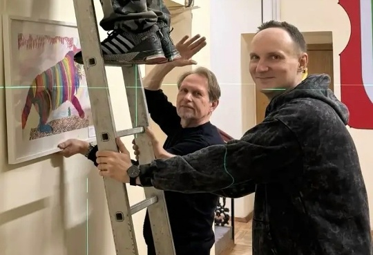 Выставка работ, приуроченная Дню защиты детей.
